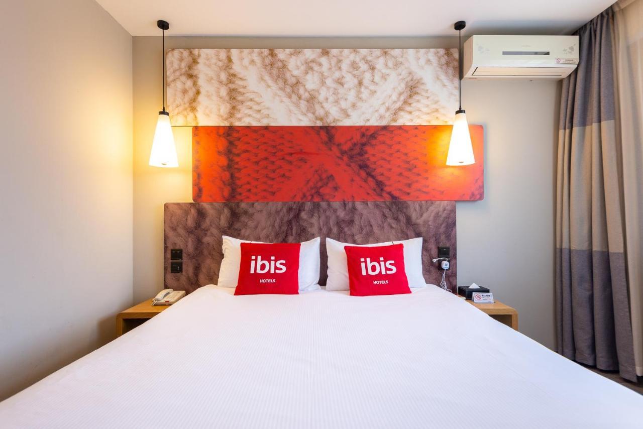 Ibis Lanzhou Zhangye Road Exterior photo